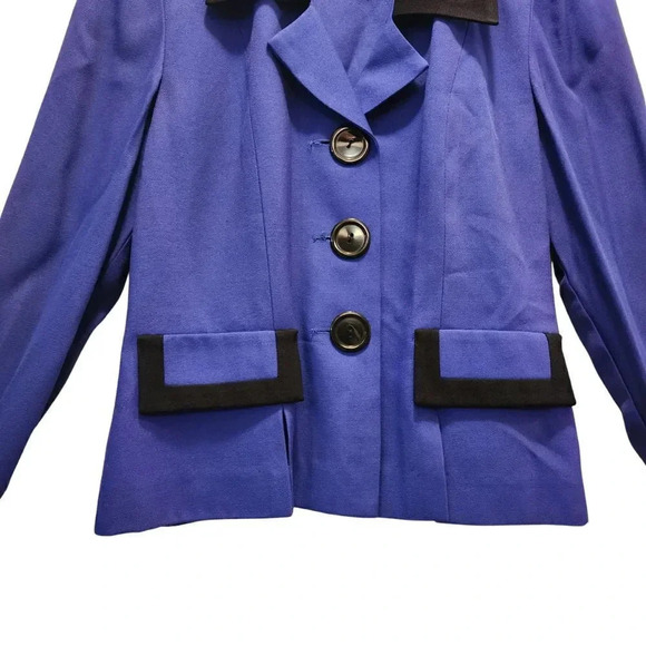 Taurus II Women's Purple Rayon Blend Long Sleeve Front Buttons Outdoor Blazer - Picture 6 of 8